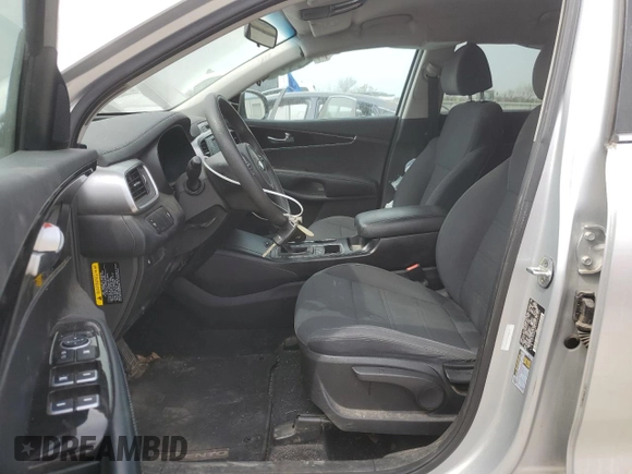 2018 Kia Sorento L with VIN 5XYPG4A36JG429181, listed as a Copart auction lot 50866115 with 41,868 mi miles and Salvage Title. Bid and sale history available at carsss.com. Image 7.