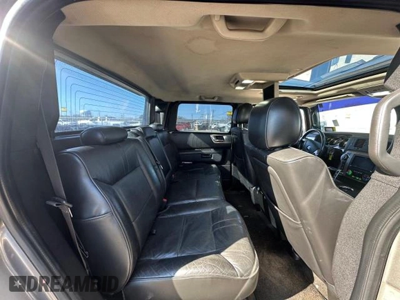 2008 Hummer H2 SUT with VIN 5GRGN22808H100335, listed as a Copart auction lot 41917985 with 192,160 mi miles and Clean Title. Bid and sale history available at carsss.com. Image 6.