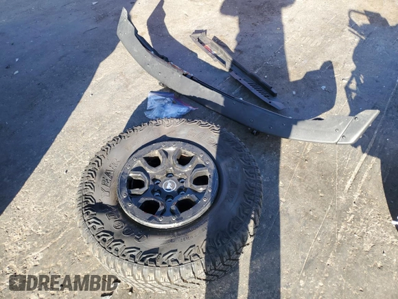 2024 Ford Bronco Wildtrak с VIN 1FMEE2BP3RLB31198, выставлен на аукционе Copart как лот 48140845 с пробегом 2 609 миль миль и Списание • Salvage title. История ставок и продаж доступна на DreamBid. Изображение 13.