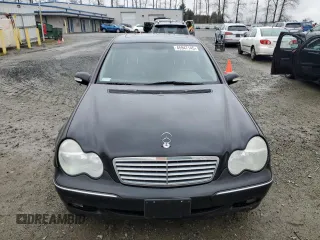 2002 Mercedes-Benz C 230/260/280/320 with VIN WDBRF64J52F288883, listed as a Copart auction lot 45947145 with 143,297 mi miles and Clean Title. Bid and sale history available at DreamBid. Image 5.