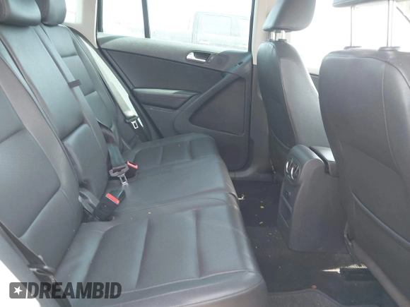 2012 Volkswagen Tiguan SE with VIN WVGAV7AX6CW521960, listed as a IAAI auction lot 42249355 with 118,496 mi miles and . Bid and sale history available at DreamBid. Image 8.
