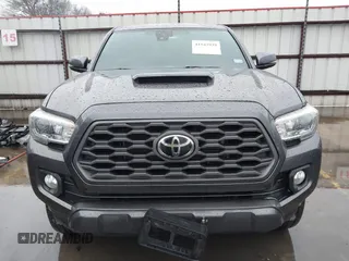 2020 Toyota Tacoma SR5 with VIN 5TFCZ5AN1LX227753, listed as a IAAI auction lot 41543939 with 35,860 mi miles and . Bid and sale history available at DreamBid. Image 12.