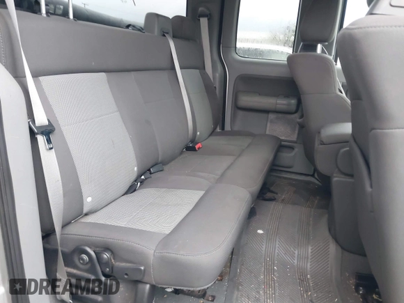 2006 Ford F-150 XLT with VIN 1FTPX14546KD75263, listed as a IAAI auction lot 41938779 with 207,110 mi miles. Bid and sale history available at carsss.com. Image 8.