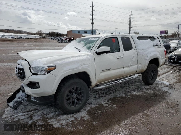 2021 Toyota Tacoma SR z VIN 3TYSZ5AN0MT009231, wystawiony jako Copart lot #49252665 z przebiegiem Nie podano mil oraz Szkoda całkowita • Salvage title. Historia ofert i sprzedaży dostępna na DreamBid. Obrazek 1.