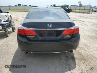 2013 Honda Accord Touring z VIN 1HGCR3F90DA042616, wystawiony jako Copart lot #64522785 z przebiegiem 140 304 mil mil oraz Czysty tytuł • Clean title. Historia ofert i sprzedaży dostępna na DreamBid. Obrazek 6.