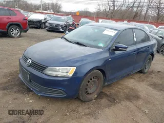 2012 Volkswagen Jetta Sedan SE w/Convenience & Sunroof PZEV with VIN 3VWBP7AJ7CM041809, listed as a IAAI auction lot 41657451 with 126,474 mi miles. Bid and sale history available at carsss.com. Image 2.