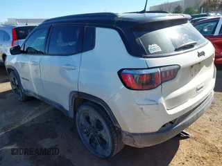 2019 Jeep Compass Latitude with VIN 3C4NJCBB9KT623674, listed as a IAAI auction lot 41455725 with 119,392 mi miles and . Bid and sale history available at DreamBid. Image 3.