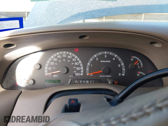 2002 Ford Expedition Eddie Bauer with VIN 1FMRU17L92LA14882, listed as a IAAI auction lot 41817801 with 359,020 mi miles and . Bid and sale history available at DreamBid. Image 7.