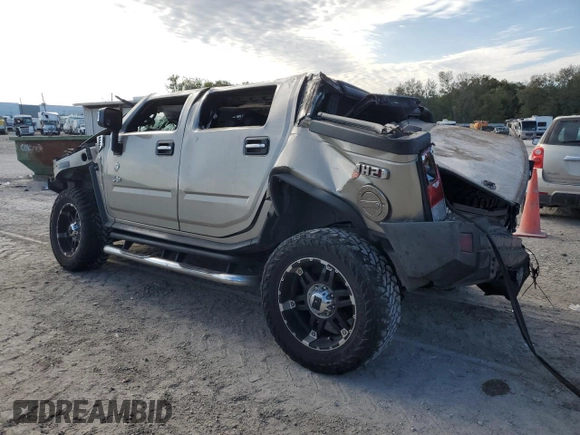 2006 Hummer H2 with VIN 5GRGN22U86H118771, listed as a Copart auction lot 88854375 with 0 mi miles and Non Repairable. Bid and sale history available at carsss.com. Image 2.