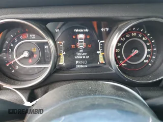 2020 Jeep Wrangler Unlimited Recon with VIN 1C4HJXFN1LW265670, listed as a Copart auction lot 60107184 with 39,054 mi miles and Clean title. Bid and sale history available at DreamBid. Image 9.