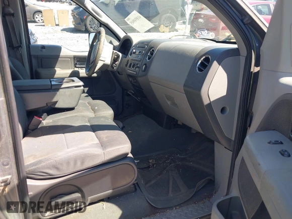 2008 Ford F-150 XL with VIN 1FTRW12W18FB31234, listed as a IAAI auction lot 41854945 with 374,269 mi miles. Bid and sale history available at carsss.com. Image 5.