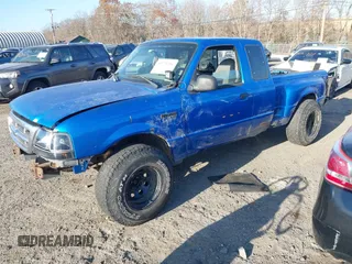 2000 Ford Ranger XL with VIN 1FTYR14C7YTA97775, listed as a IAAI auction lot 40771596 with 180,788 mi miles. Bid and sale history available at carsss.com. Image 2.
