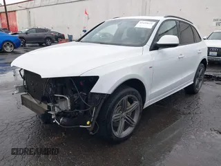 2014 Audi Q5 Premium Plus with VIN WA1DMAFP2EA031634, listed as a IAAI auction lot 41499664 with 137,842 mi miles and . Bid and sale history available at DreamBid. Image 18.
