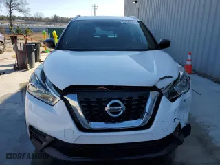 2019 Nissan Kicks S with VIN 3N1CP5CU2KL540866, listed as a Copart auction lot 43188955 with 148,786 mi miles and Salvage Title. Bid and sale history available at carsss.com. Image 5.