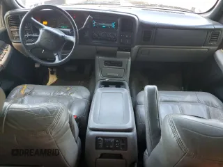 2000 Chevrolet Tahoe LS with VIN 1GNEK13T2YJ203710, listed as a Copart auction lot 57302495 with 237,227 mi miles and Salvage title. Bid and sale history available at DreamBid. Image 8.