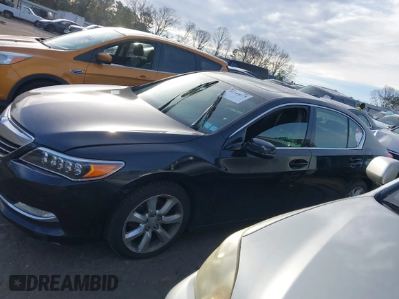 2014 Acura RLX with VIN JH4KC1F39EC002017, listed as a IAAI auction lot 41749675 with 162,000 mi miles. Bid and sale history available at carsss.com. Image 14.