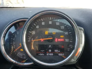 2020 MINI Countryman Cooper S with VIN WMZYX1C09L3L10487, listed as a Copart auction lot 48133965 with 87,409 mi miles and Salvage title. Bid and sale history available at DreamBid. Image 9.