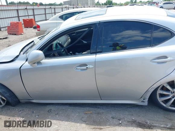 2006 Lexus IS 250 with VIN JTHCK262X65000920, listed as a IAAI auction lot 42033630 with 276,866 mi miles and . Bid and sale history available at DreamBid. Image 14.