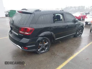 2020 Dodge Journey Crossroad with VIN 3C4PDCGB9LT188083, listed as a IAAI auction lot 41601843 with 112,839 mi miles and . Bid and sale history available at carsss.com. Image 4.