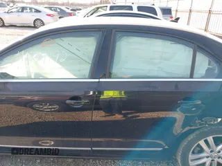 2017 Volkswagen Jetta SEL with VIN 3VWL17AJ5HM406727, listed as a IAAI auction lot 41779192 with 41,215 mi miles and . Bid and sale history available at DreamBid. Image 14.
