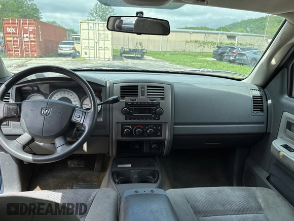 2006 Dodge Dakota SLT with VIN 1D7HW48N76S544488, listed as a Copart auction lot 55617465 with 151,608 mi miles and Clean Title. Bid and sale history available at carsss.com. Image 9.