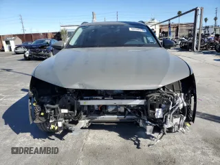 2024 Audi Q8 e-tron Premium z VIN WA14AAGE4RB012976, wystawiony jako Copart lot #46000915 z przebiegiem 42 333 mil mil oraz Szkoda całkowita • Salvage title. Historia ofert i sprzedaży dostępna na DreamBid. Obrazek 5.