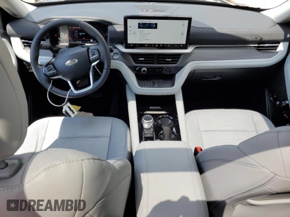 2025 Ford Explorer with VIN 1FMWK7HC1SGB97312, listed as a Copart auction lot 59141115 with 4 mi miles and Salvage title. Bid and sale history available at DreamBid. Image 8.