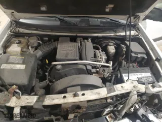 2005 Chevrolet TrailBlazer LS with VIN 1GNET16S256129624, listed as a Copart auction lot 44062245 with 99,389 mi miles and Salvage Title. Bid and sale history available at carsss.com. Image 14.