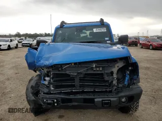 2024 Ford Bronco with VIN 1FMDE1AP9RLA70527, listed as a Copart auction lot 47448755 with 2,904 mi miles and Salvage title. Bid and sale history available at DreamBid. Image 5.