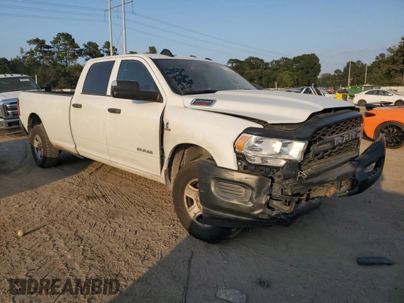 2019 Ram 2500 Tradesman with VIN 3C6UR4HL4KG712885, listed as a Copart auction lot 74555284 with 158,352 mi miles and Salvage Title. Bid and sale history available at carsss.com. Image 4.
