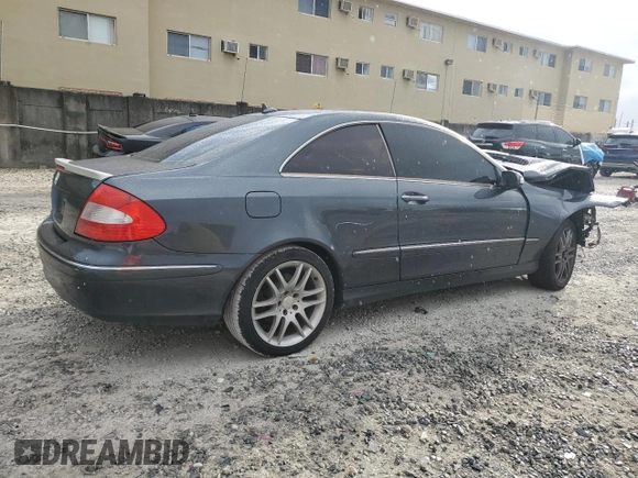 2008 Mercedes-Benz CLK 350 с VIN WDBTJ56H98F247982, выставлен на аукционе Copart как лот 47406985 с пробегом 117 758 миль миль и Списание • Salvage title. История ставок и продаж доступна на DreamBid. Изображение 3.