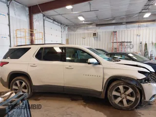 2020 Chevrolet Traverse LT Leather with VIN 1GNEVHKW4LJ101782, listed as a IAAI auction lot 41661201 with 88,743 mi miles. Bid and sale history available at carsss.com. Image 13.