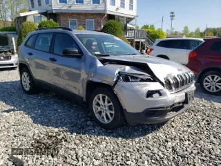 2015 Jeep Cherokee Sport z VIN 1C4PJLAB4FW731128, wystawiony jako Copart lot #56358915 z przebiegiem 100 455 mil mil oraz Czysty tytuł • Clean title. Historia ofert i sprzedaży dostępna na DreamBid. Obrazek 4.
