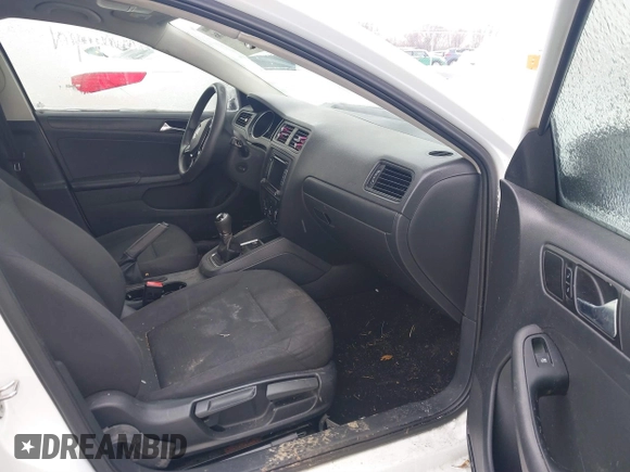 2015 Volkswagen Jetta S with VIN 3VW1K7AJ8FM289162, listed as a IAAI auction lot 41251186 with 82,942 mi miles and . Bid and sale history available at DreamBid. Image 5.