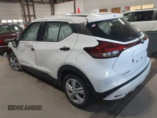 2022 Nissan Kicks S with VIN 3N1CP5BV1NL506724, listed as a IAAI auction lot 41757513 with 44,269 mi miles. Bid and sale history available at carsss.com. Image 3.