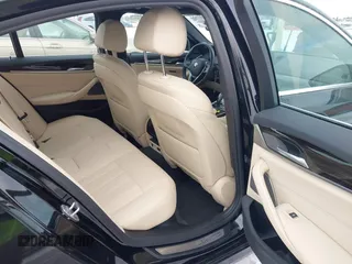 2021 BMW 5 Series 530i xDrive with VIN WBA13BJ09MWX05336, listed as a IAAI auction lot 41349089 with 35,085 mi miles and . Bid and sale history available at DreamBid. Image 8.