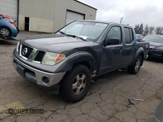 2005 Nissan Frontier LE z VIN 1N6AD07W75C458480, wystawiony jako Copart lot #48601665 z przebiegiem 156 268 mil mil oraz Szkoda całkowita • Salvage title. Historia ofert i sprzedaży dostępna na DreamBid. Obrazek 1.