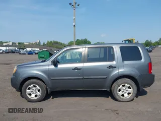 2011 Honda Pilot LX z VIN 5FNYF4H2XBB059849, wystawiony jako IAAI lot #42498198 z przebiegiem 212 945 mil mil oraz . Historia ofert i sprzedaży dostępna na DreamBid. Obrazek 14.