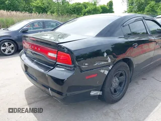 2012 Dodge Charger Police с VIN 2C3CDXAT2CH266806, выставлен на аукционе IAAI как лот 42205044 с пробегом 2 292 411 миль миль и . История ставок и продаж доступна на DreamBid. Изображение 6.