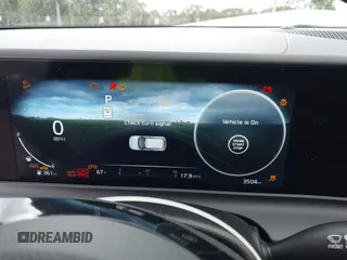 2024 Kia Seltos SX z VIN KNDETCA74R7587057, wystawiony jako IAAI lot #41595407 z przebiegiem 3 504 mil mil oraz . Historia ofert i sprzedaży dostępna na DreamBid. Obrazek 7.