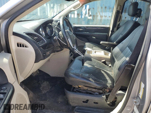 2014 Chrysler Town & Country Touring with VIN 2C4RC1BG6ER211053, listed as a Copart auction lot 56573845 with 190,800 mi miles and Clean Title. Bid and sale history available at DreamBid. Image 7.