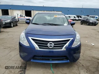 2019 Nissan Versa SV z VIN 3N1CN7AP7KL878228, wystawiony jako Copart lot #57485445 z przebiegiem Nie podano mil oraz Czysty tytuł • Clean title. Historia ofert i sprzedaży dostępna na DreamBid. Obrazek 5.