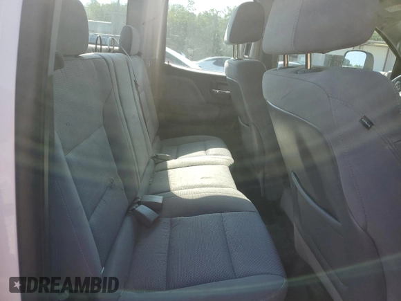 2015 GMC Sierra 2500HD with VIN 1GT22XEG8FZ111398, listed as a Copart auction lot 57408845 with 109,505 mi miles and Salvage title. Bid and sale history available at DreamBid. Image 10.