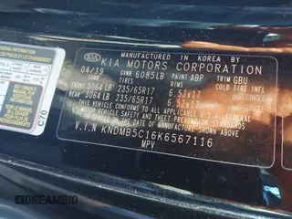 2019 Kia Sedona EX with VIN KNDMB5C16K6567116, listed as a IAAI auction lot 40785368 with 64,832 mi miles. Bid and sale history available at carsss.com. Image 9.