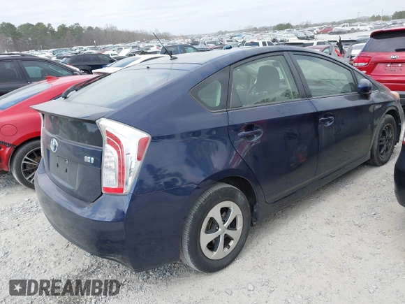 2013 Toyota Prius One with VIN JTDKN3DU8D1717206, listed as a IAAI auction lot 41723313 with 124,111 mi miles. Bid and sale history available at carsss.com. Image 4.