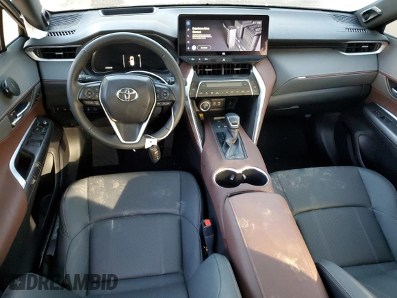 2024 Toyota Venza LE with VIN JTEAAAAHXRJ161860, listed as a Copart auction lot 75363104 with 35,977 mi miles and Salvage Title. Bid and sale history available at carsss.com. Image 8.