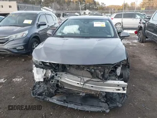 2021 Toyota Camry SE z VIN 4T1G11BK8MU030308, wystawiony jako IAAI lot #41419236 z przebiegiem 32 624 mil mil oraz . Historia ofert i sprzedaży dostępna na DreamBid. Obrazek 13.