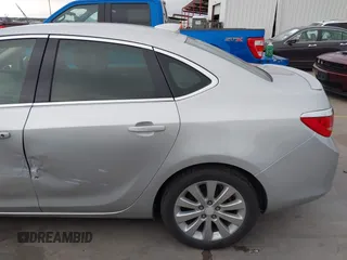 2016 Buick Verano Sport Touring с VIN 1G4PW5SK9G4163396, выставлен на аукционе IAAI как лот 42167321 с пробегом 85 919 миль миль и . История ставок и продаж доступна на DreamBid. Изображение 18.