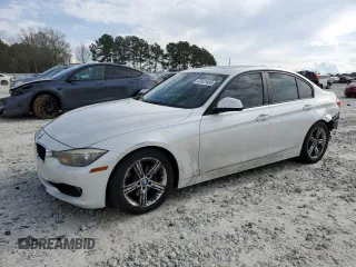 2015 BMW 3 Series 328i xDrive z VIN WBA3B5G54FNS16660, wystawiony jako Copart lot #47927835 z przebiegiem 97 446 mil mil oraz Szkoda całkowita • Salvage title. Historia ofert i sprzedaży dostępna na DreamBid. Obrazek 1.