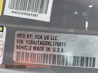 2022 Jeep Gladiator Texas Trail z VIN 1C6HJTAG2NL176011, wystawiony jako IAAI lot #42193864 z przebiegiem 27 219 mil mil oraz . Historia ofert i sprzedaży dostępna na DreamBid. Obrazek 9.